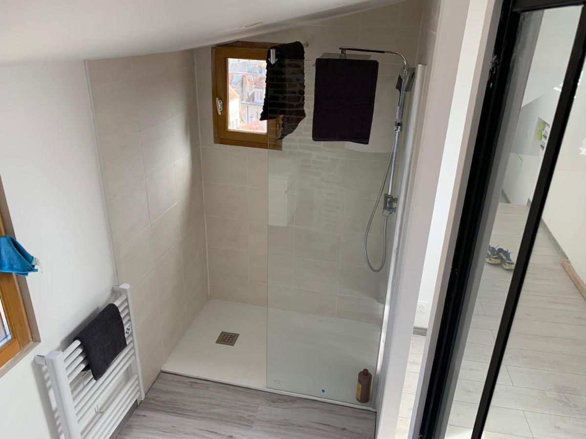 Bellevue Appartement Sous Les Toits Hypercentre Climatise โดล ภายนอก รูปภาพ