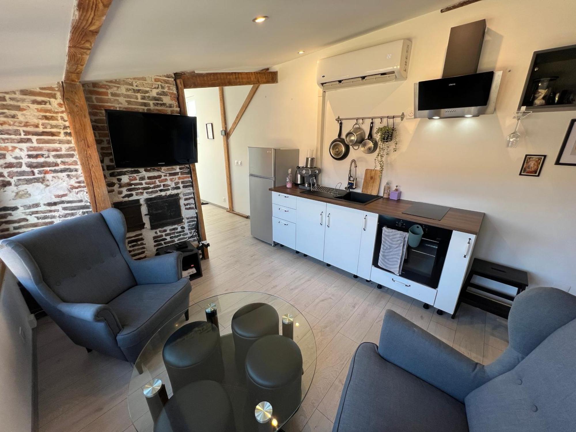 Bellevue Appartement Sous Les Toits Hypercentre Climatise โดล ภายนอก รูปภาพ