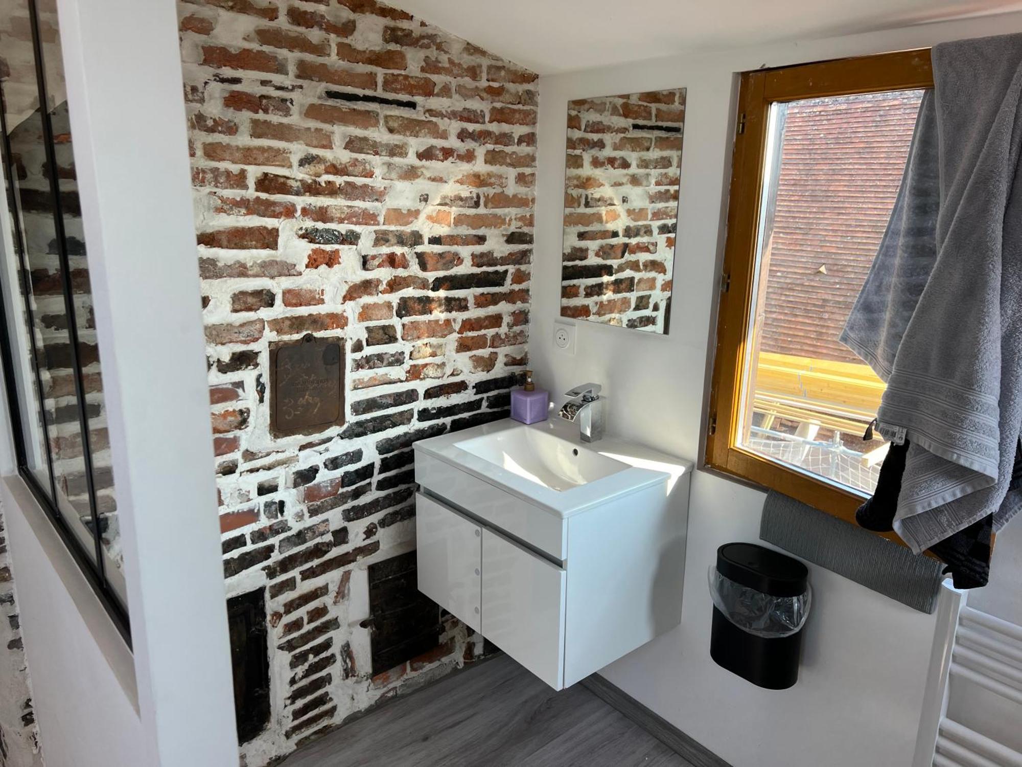 Bellevue Appartement Sous Les Toits Hypercentre Climatise โดล ภายนอก รูปภาพ